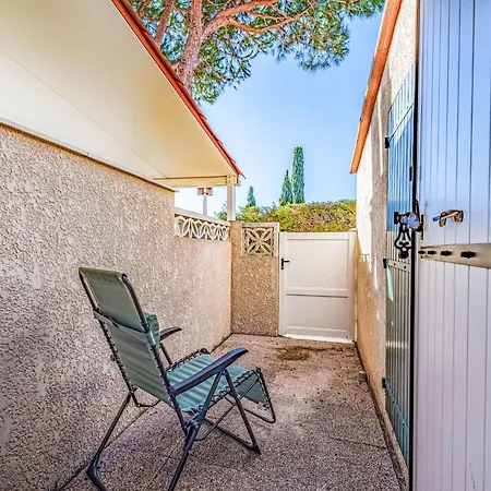 Holiday home Les Brigantines 1 Et 2-7 By Interhome *