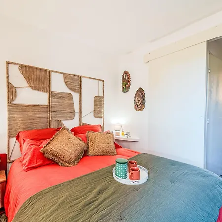 Сasa de vacaciones Les Brigantines 1 Et 2-7 By Interhome *